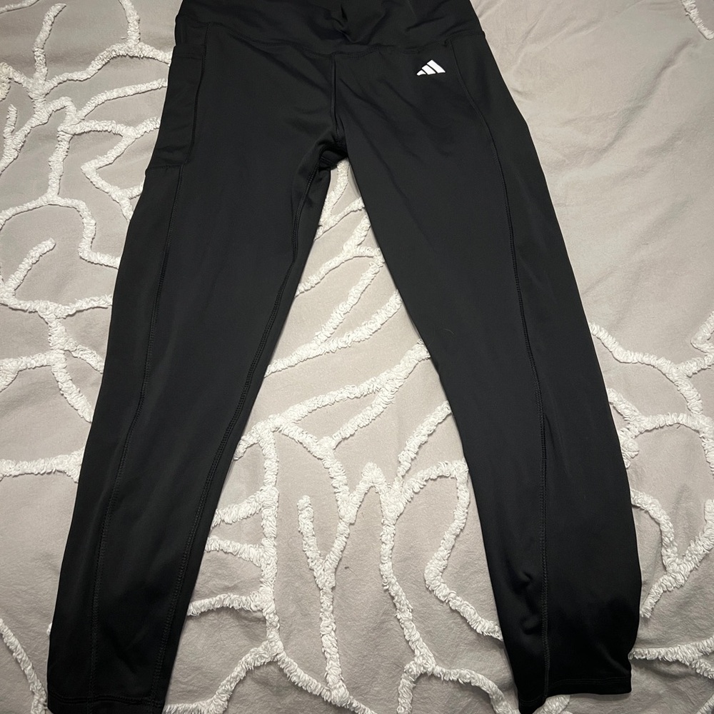 NWOT Adidas Athletic Leggings /w Pockets